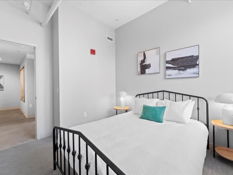 Cozysuites Modern 1Br, Downtown Pittsburgh Exterior photo